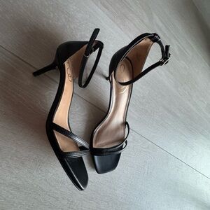 Sam Edelman Black Strappy Heels Never Used